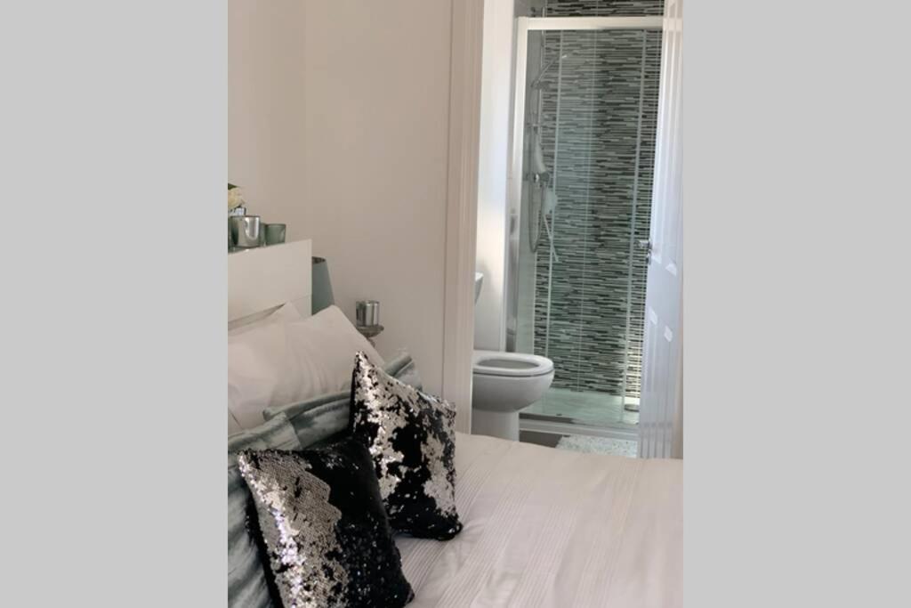 Stanton Cross 5 Persons 3 Bed Home Веллингборо Экстерьер фото
